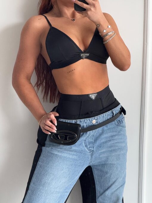Top Prada Nylon Triangle Bralette – Negro