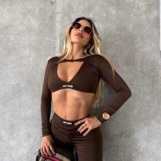Conjunto Deportivo Just Warm – Marrón Chocolate